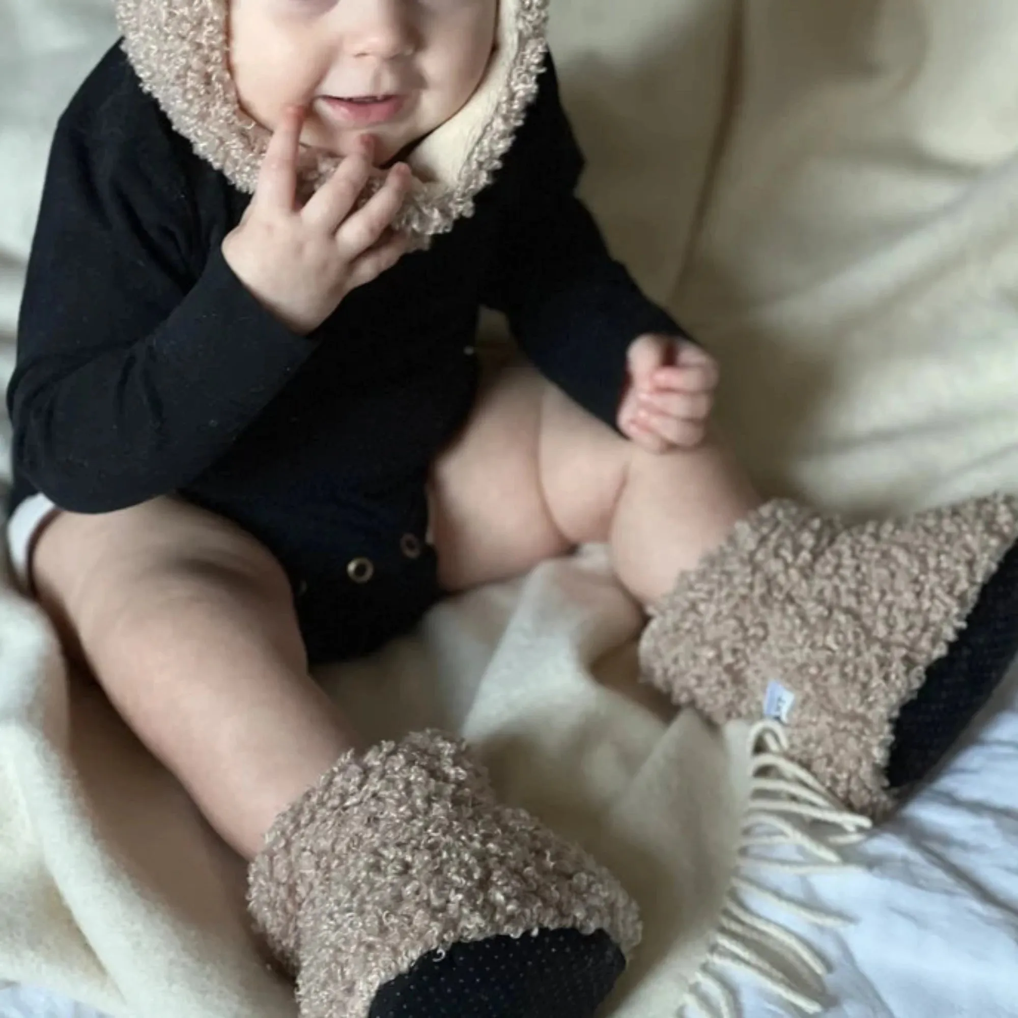 7AM ENFANT Baby-Stiefelchen - Teddy in Haferflocken-Optik