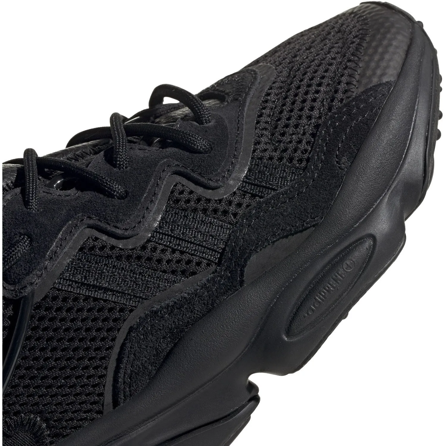 adidas Originals Core Schwarz/Core Schwarz/Spurengrau Metallic Ozweego J Sneakers