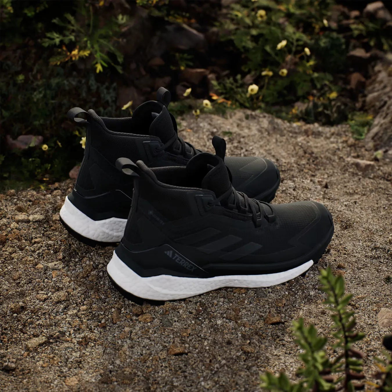 Adidas Terrex Damen Free Hiker 2 Gore-Tex Wanderschuhe Core Black / Core Black / Cloud White