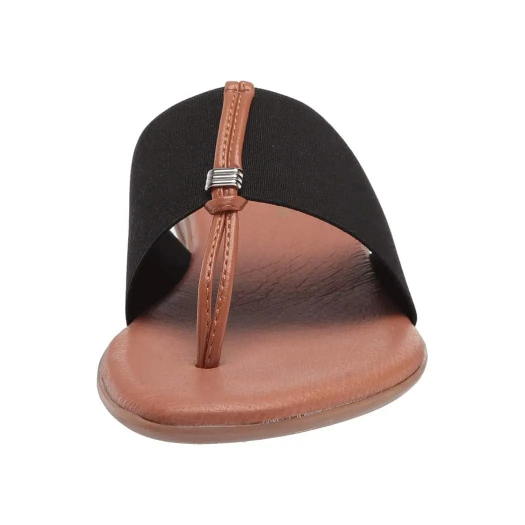 Andre Assous Nice Featherweights™ Slide-Sandalen (Schwarz)