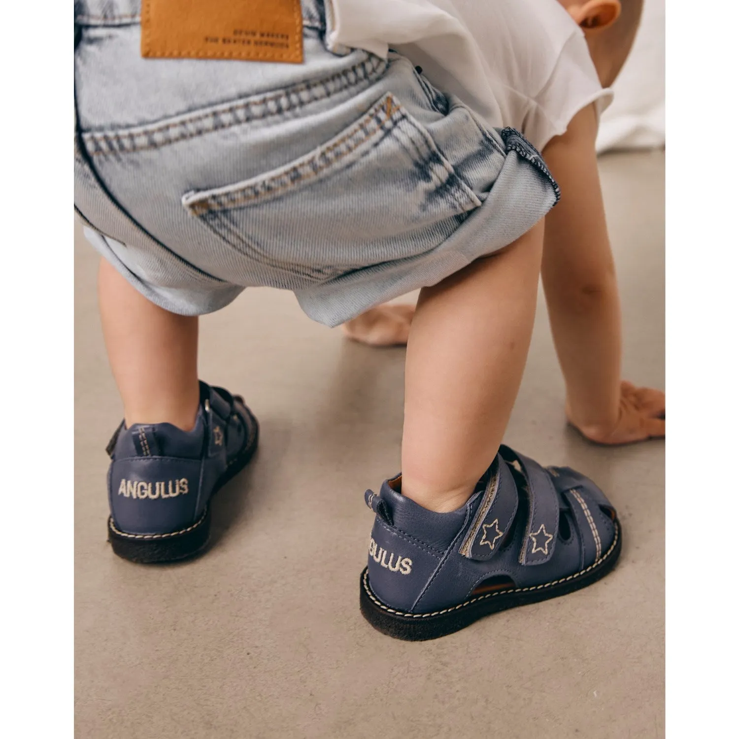 Angulus Indigo Sandalen Mit Sternstickerei