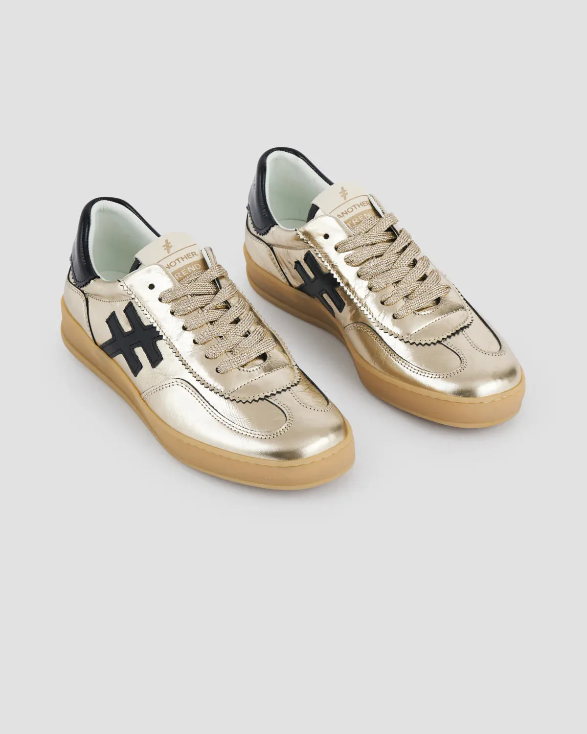 Ein weiterer trendiger Kult-Turnschuh Multi Platino