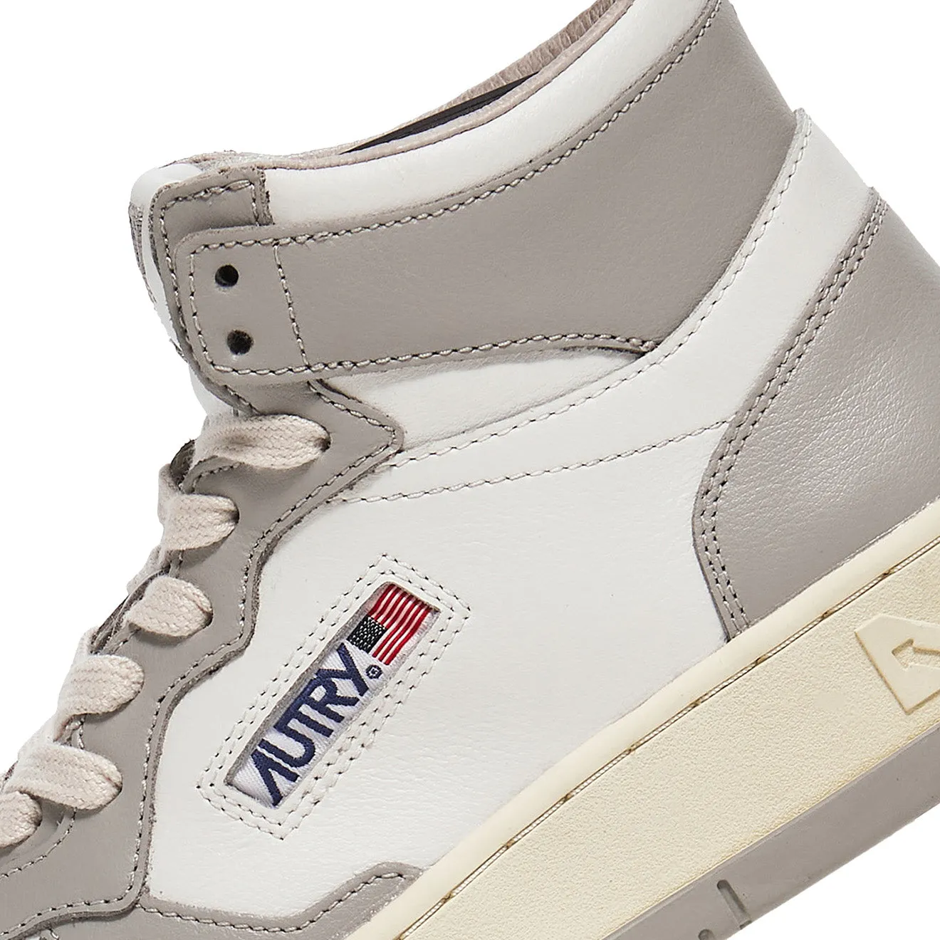 Autry Damen Medalist Mid Trainers Weiß / Vapour