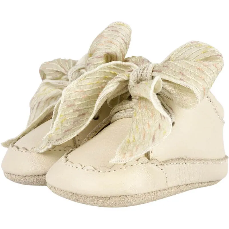 Baby Lahna Leder-Creme Vorläufer-Schuhe