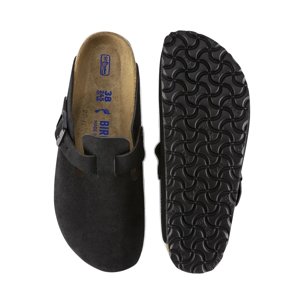 Birkenstock Boston Wildleder Clogs mit weicher Fußbettung in Schwarz