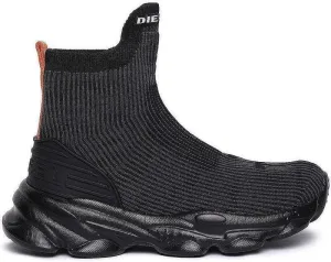 Schwarze Socken-Turnschuhe