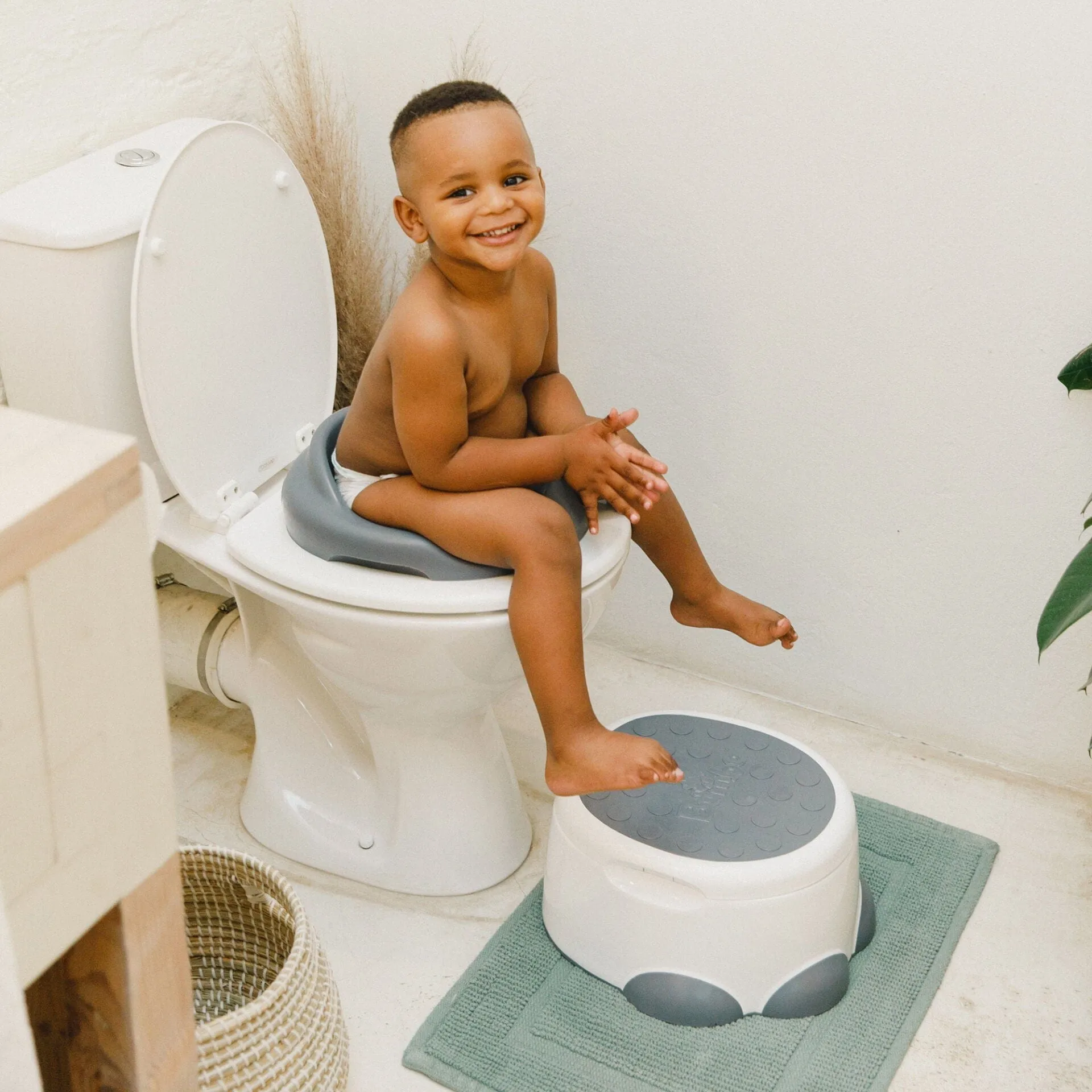 Bumbo Toilet Trainer - Schiefergrau