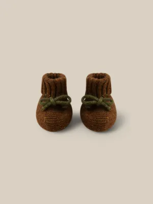 Kastanienbraune Wollstiefeletten