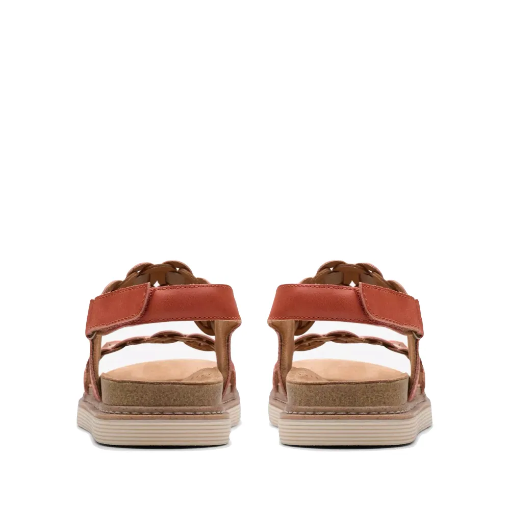 Clarks Damen Arwell Glide Sandale in orangefarbener Kombination