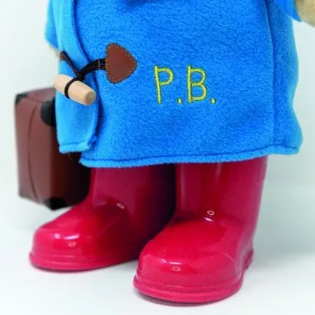 Klassischer Paddington Bär mit Stiefeln & Koffer