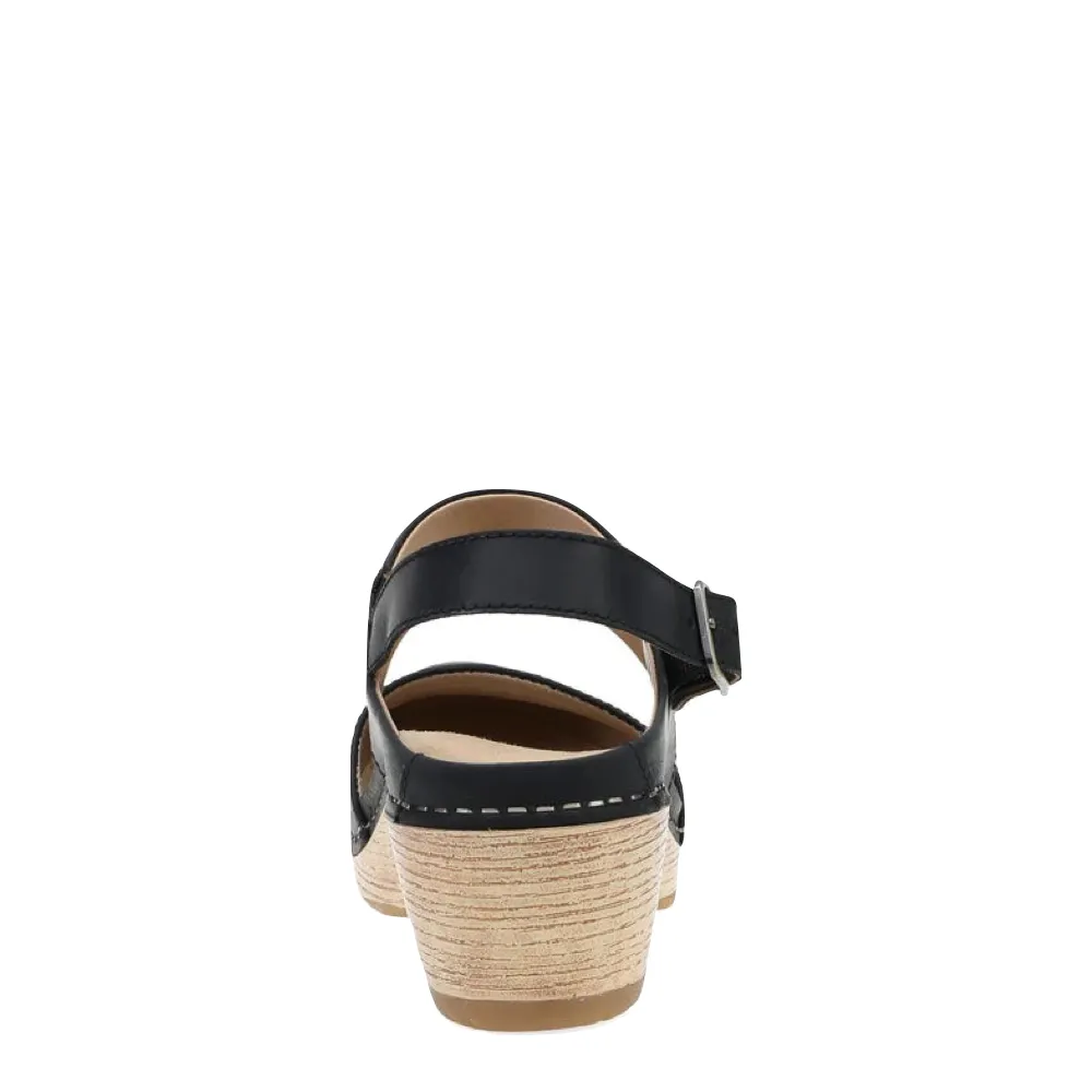 Dansko Damen Lucia Absatzgeschlossener Zehen Clog in Schwarz