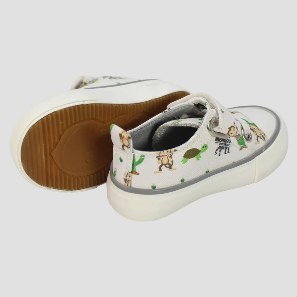 Wüstenaffen-Sneaker