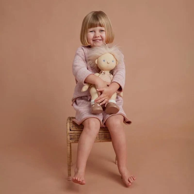 Dinkum Doll - Blütenblatt von Olli Ella