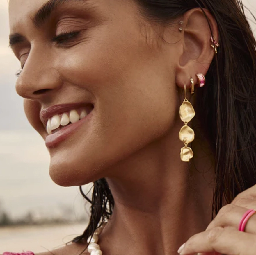 Fairley Golden Seashells Drops Gold