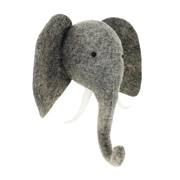 Fiona Walker Elefant mit erhobenem Rüssel Tierkopf