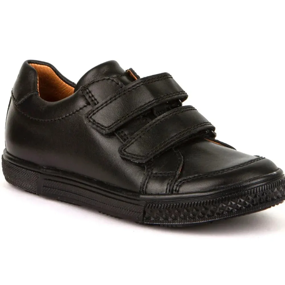 Froddo: Schlichte schwarze Schuhschule