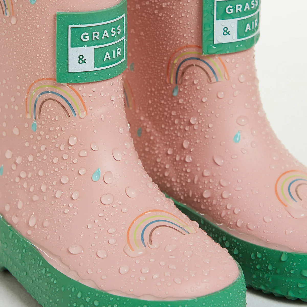 Gras & Luft Farbe Enthüllende Regenbogen-Gummistiefel