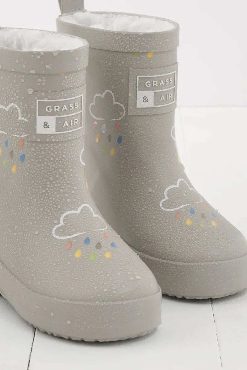 Gras & Luft: Geothermische Kinder-Gummistiefel mit grauer Farbveränderung