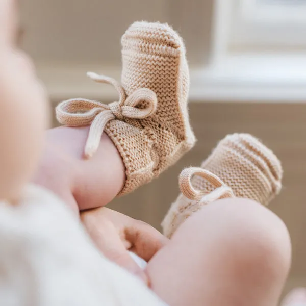 Weiße Gestrickte Stiefeletten – Hafer