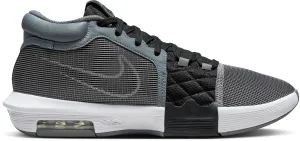 LeBron Witness 8 Herren-Basketballschuhe