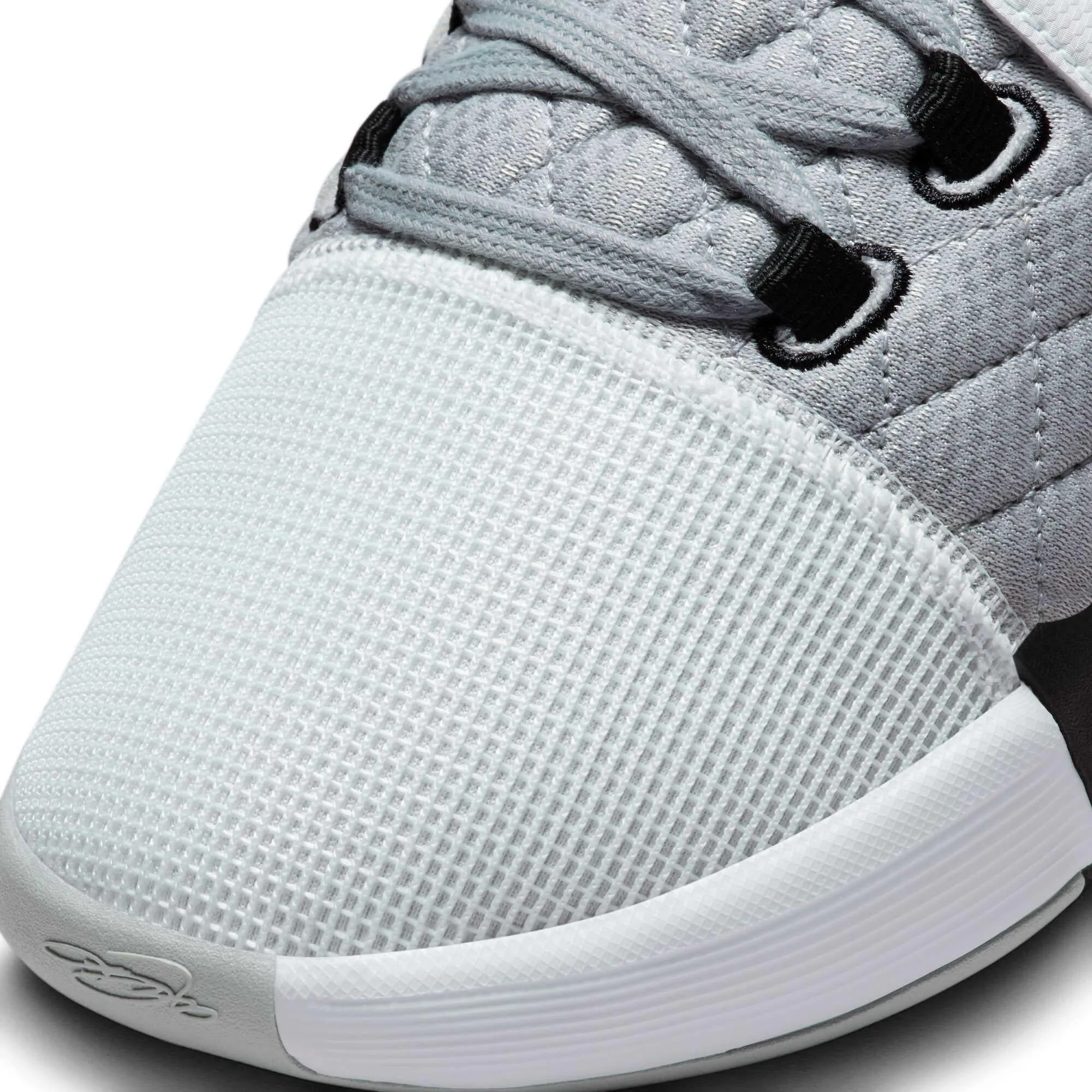 LeBron Witness 8 Herren-Basketballschuhe
