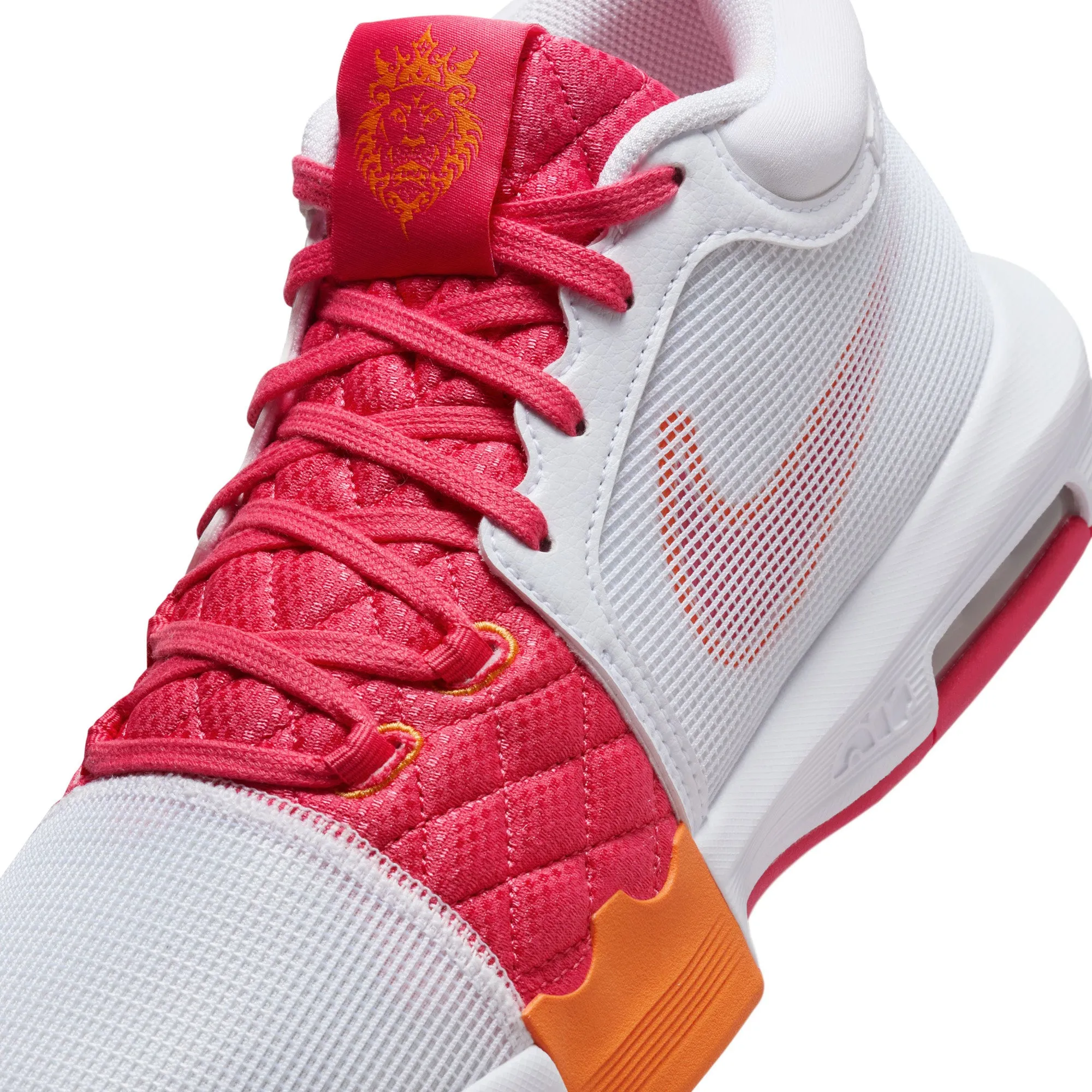 LeBron Witness 8 Herren-Basketballschuhe