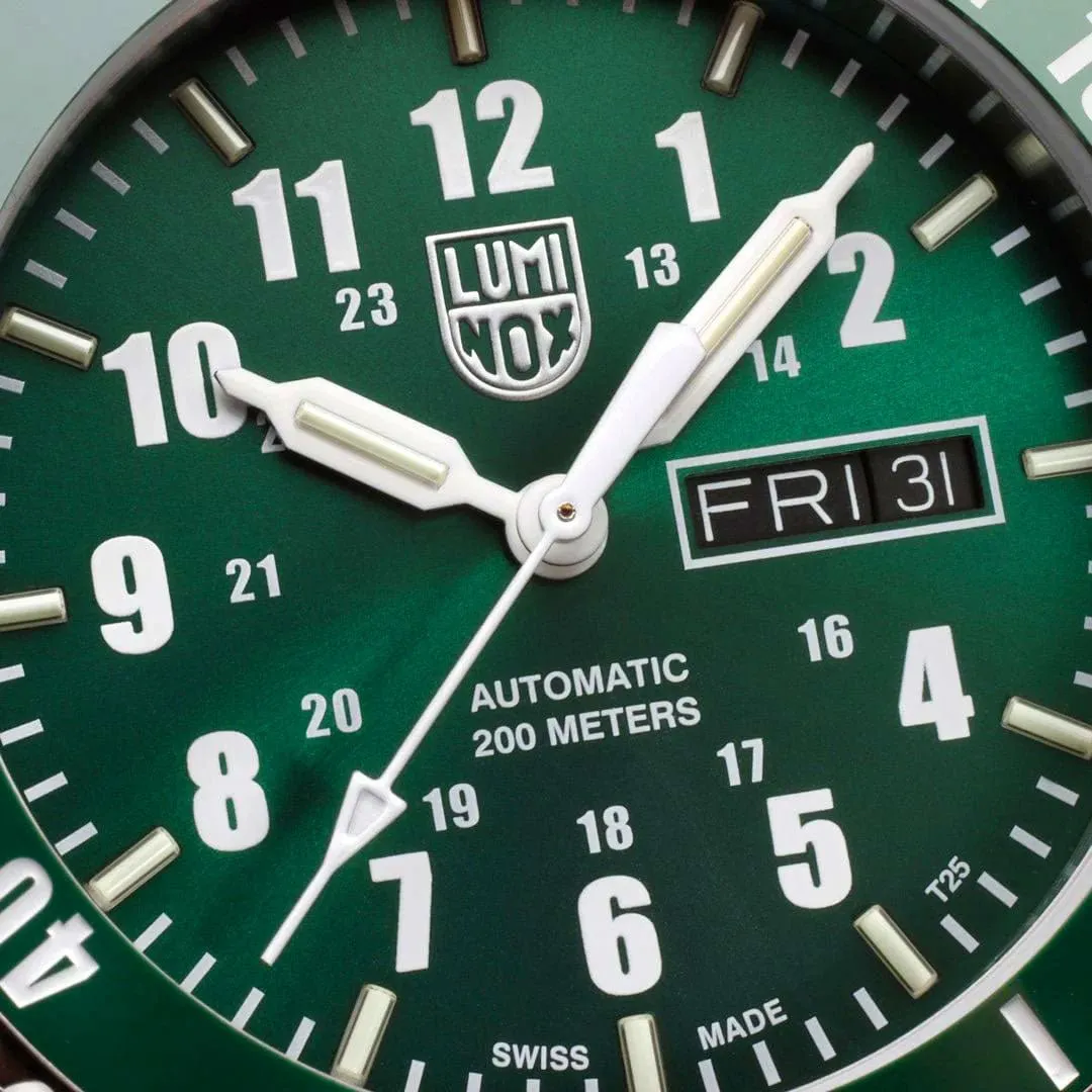 Luminox Sport Timer Automatik Edelstahl Grünes Zifferblatt Tag/Datum Taucher Herrenuhr XS.0937 Luminox Uhren