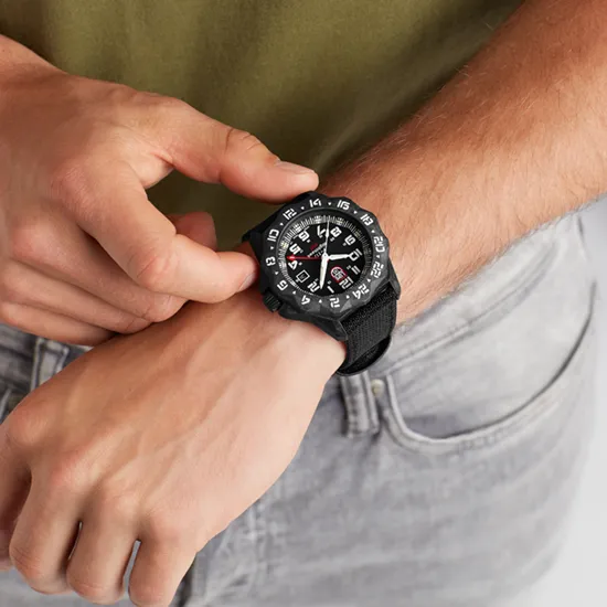 Luminox Uhren Luminox F117 Nighthawk 6440 Serie Uhr