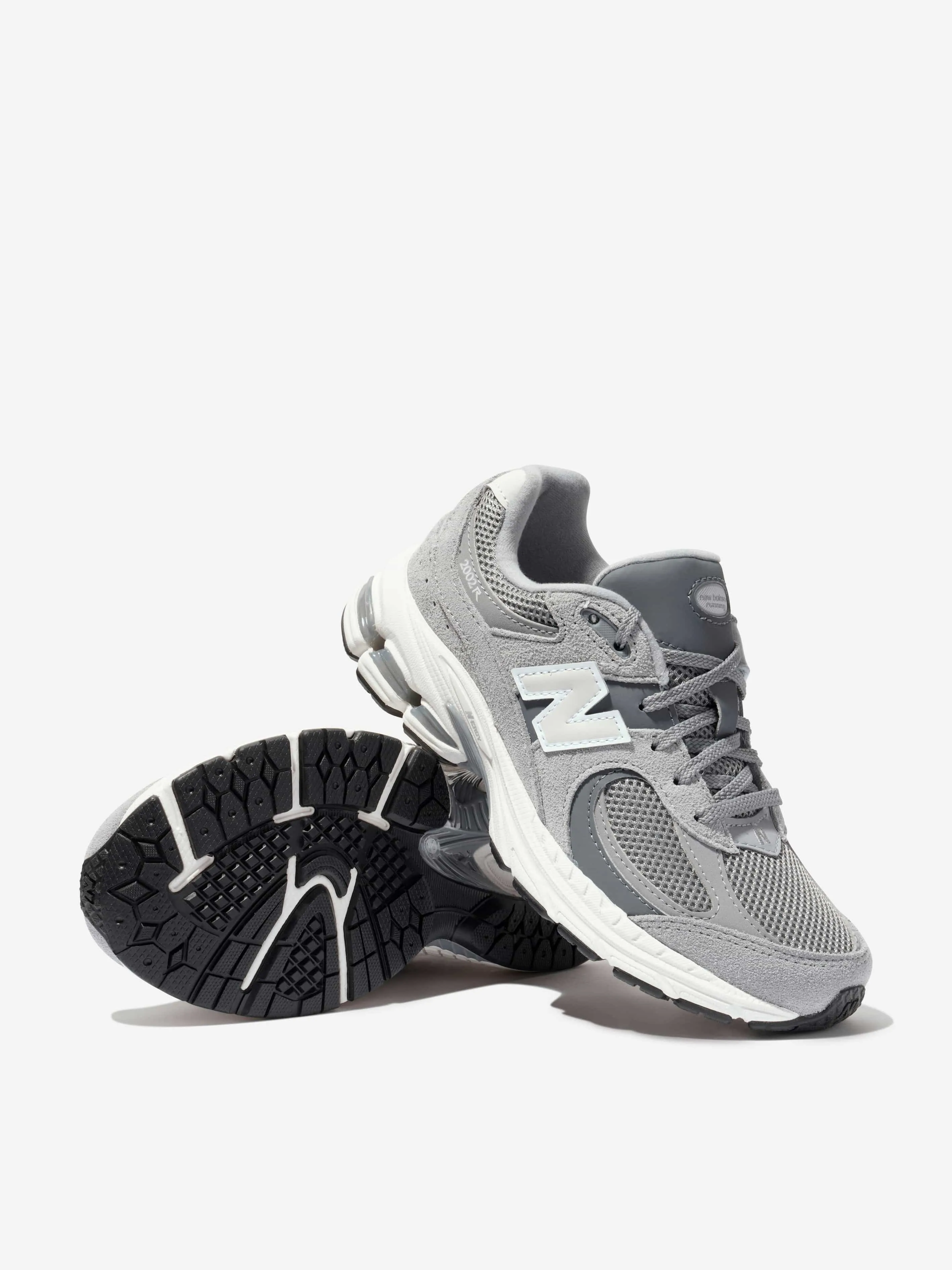 New Balance Kids 2002 Schnürschuhe mit Logo in Grau
