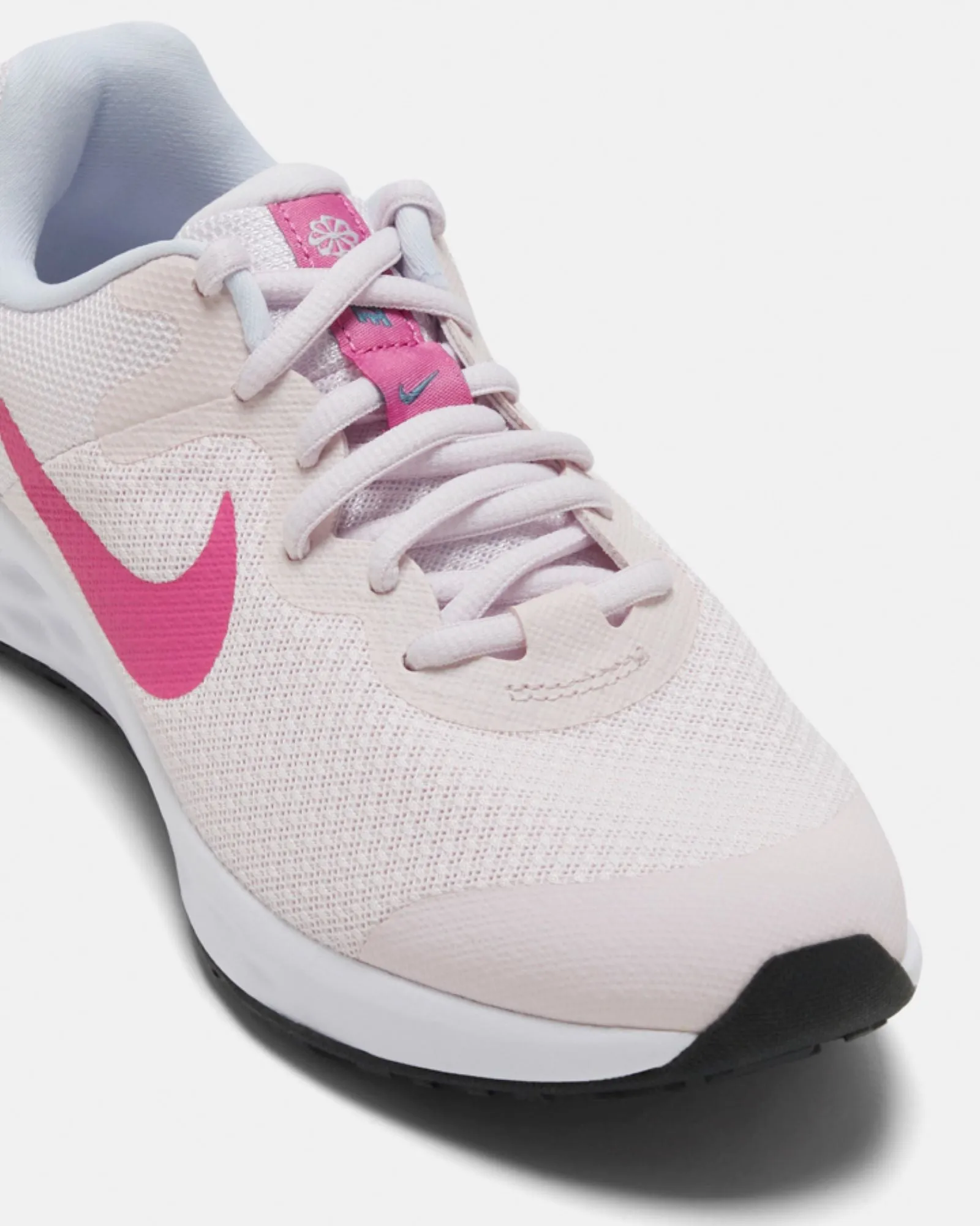 Nike Kinder Schuhe Revolution 6 NN Grundschule Perlenrosa/Kosmisch Fuchsia