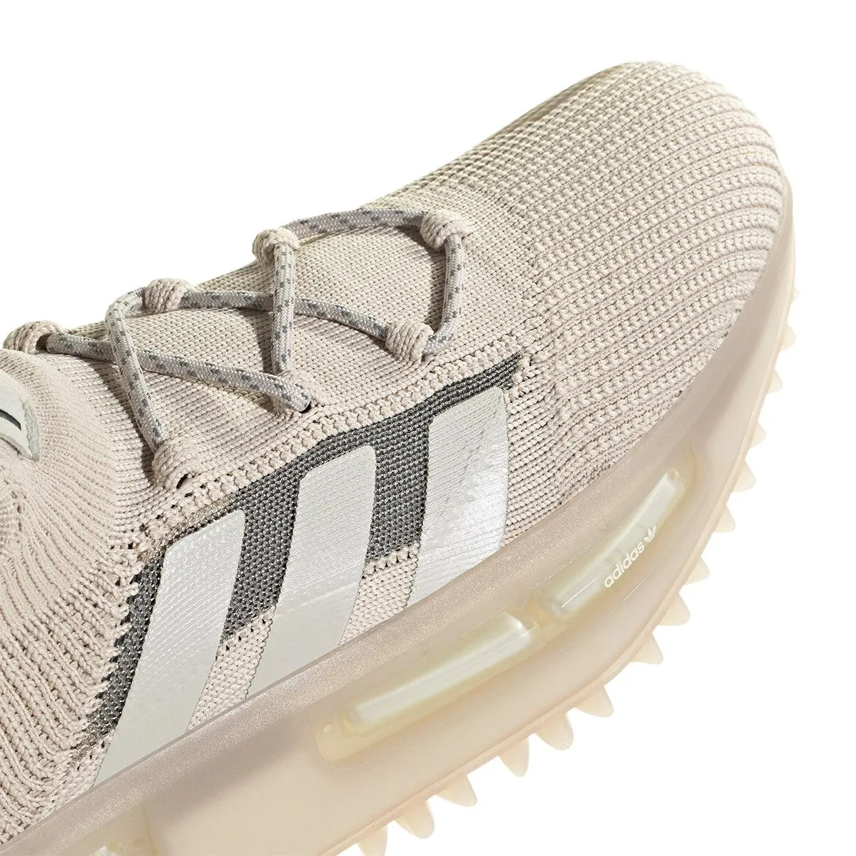 NMD_S1 'Glückseligkeit'