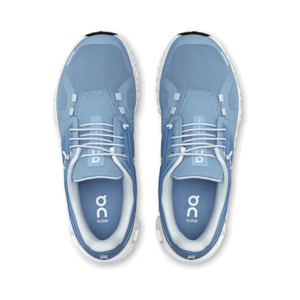 Zu den Women's Cloud 6 Sneakern in Chambray/Weiß