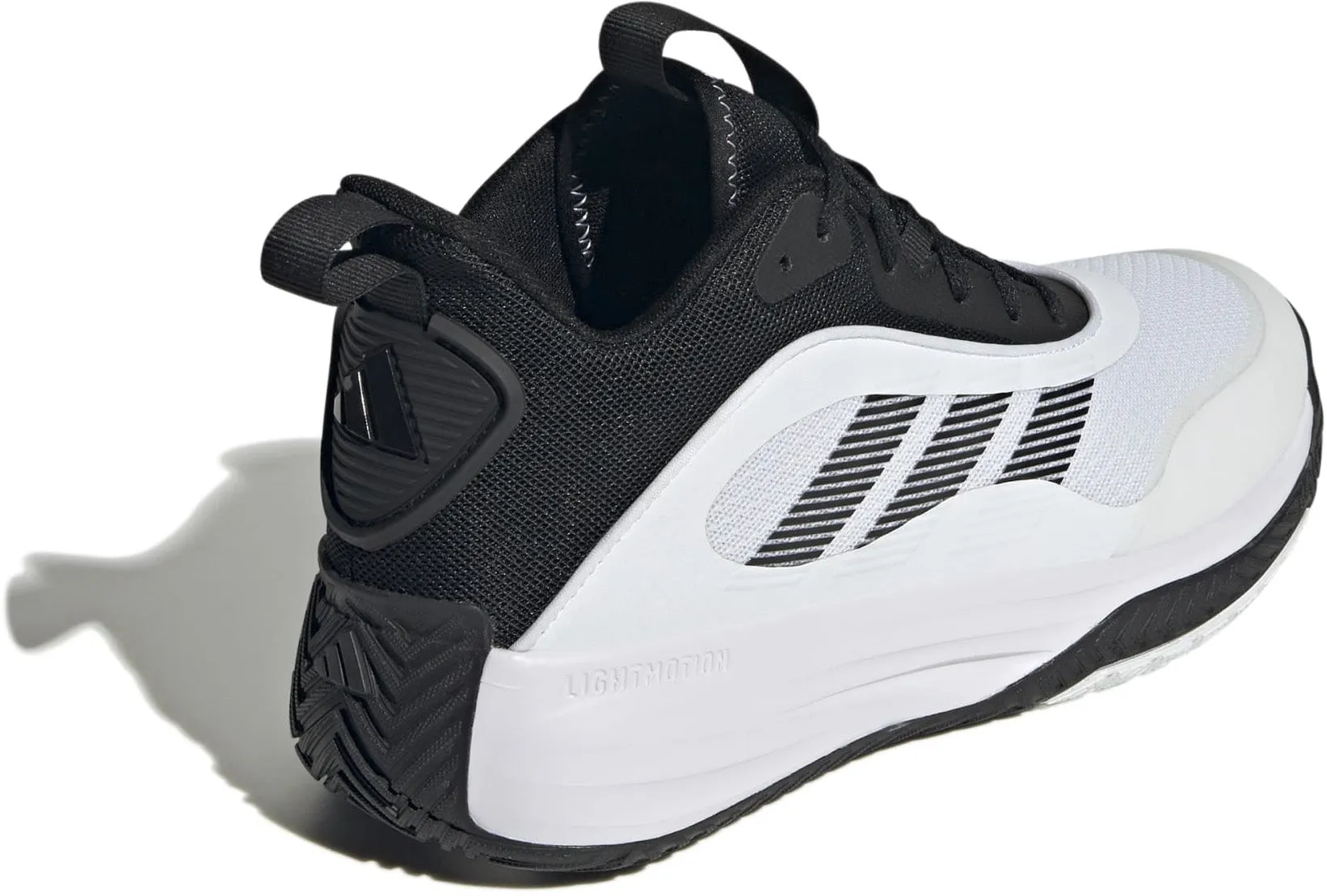 Own the Game 3 Herren-Basketballschuhe