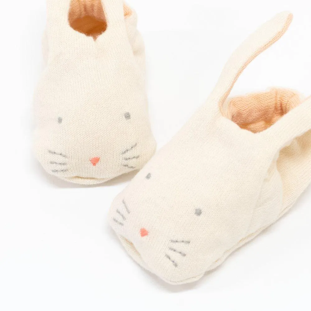 Pfirsich-Hasen-Baby-Stiefelchen
