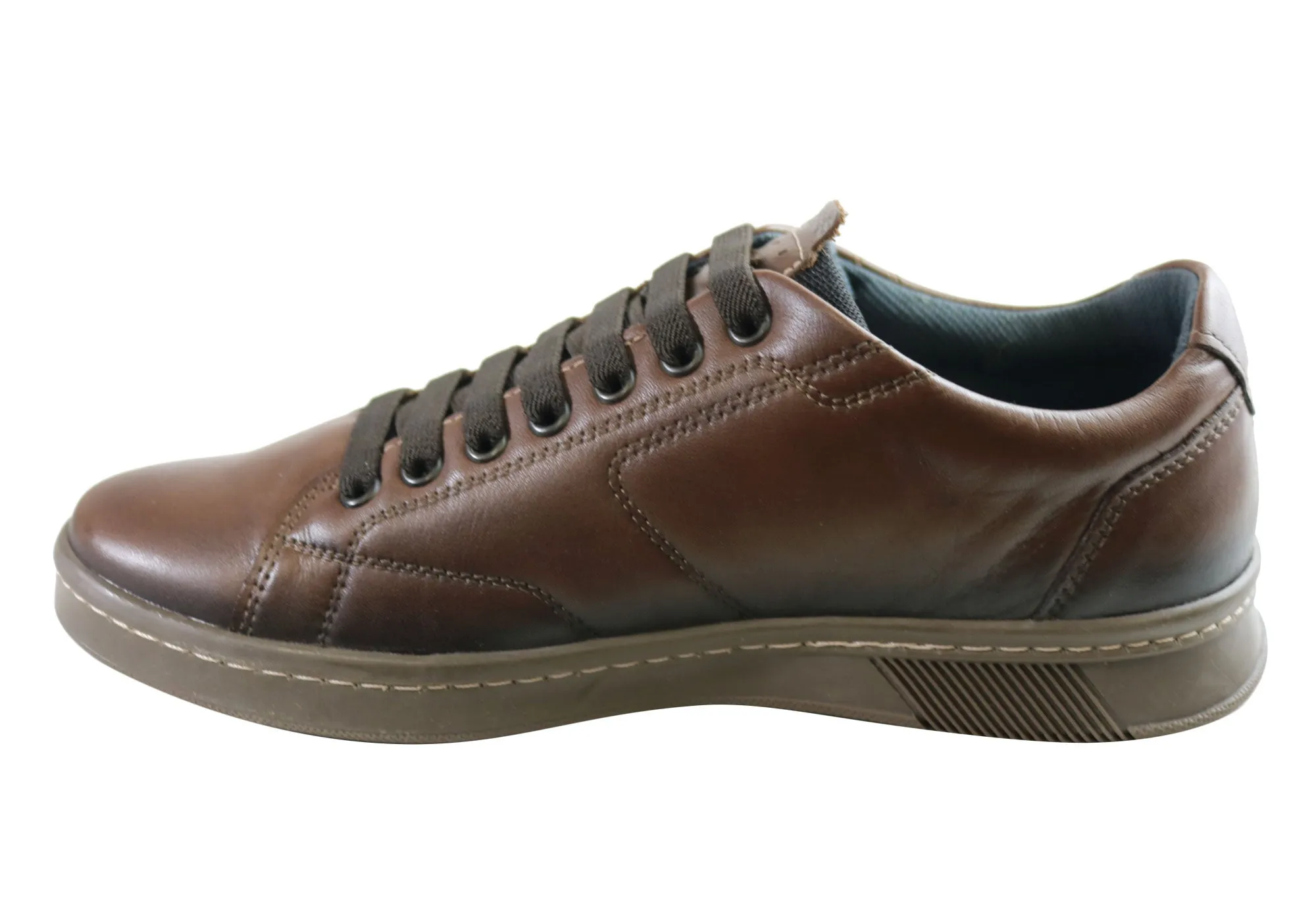 Pegada Wesley Herren Leder Slip-On Komfort Freizeitschuhe Hergestellt in Brasilien Pegada Schuhe