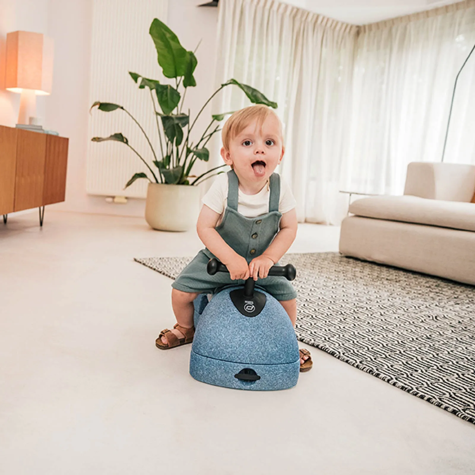 Scoot & Ride Mein erstes 3-in-1 Babywalker