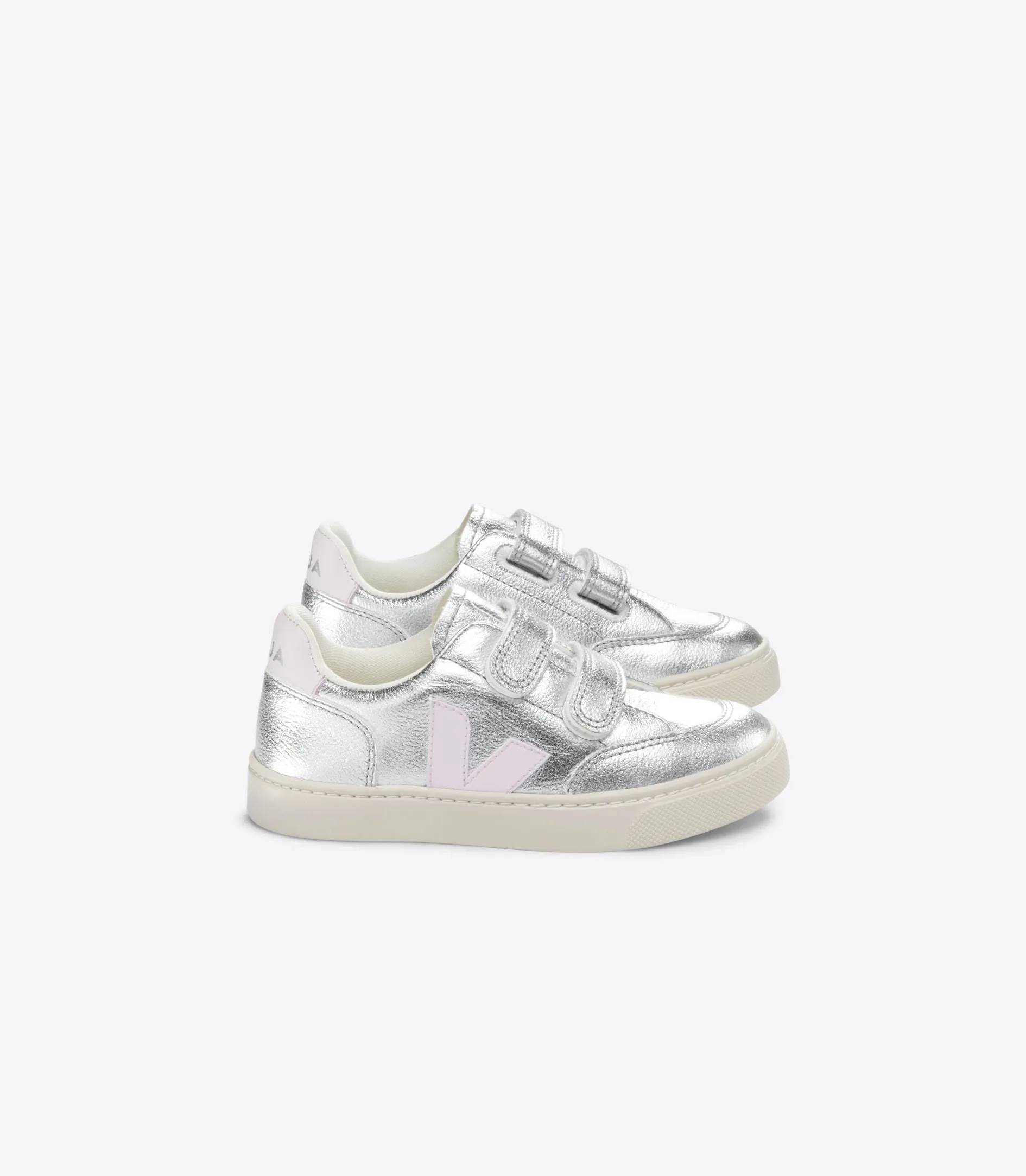 v-12 cf Sneaker