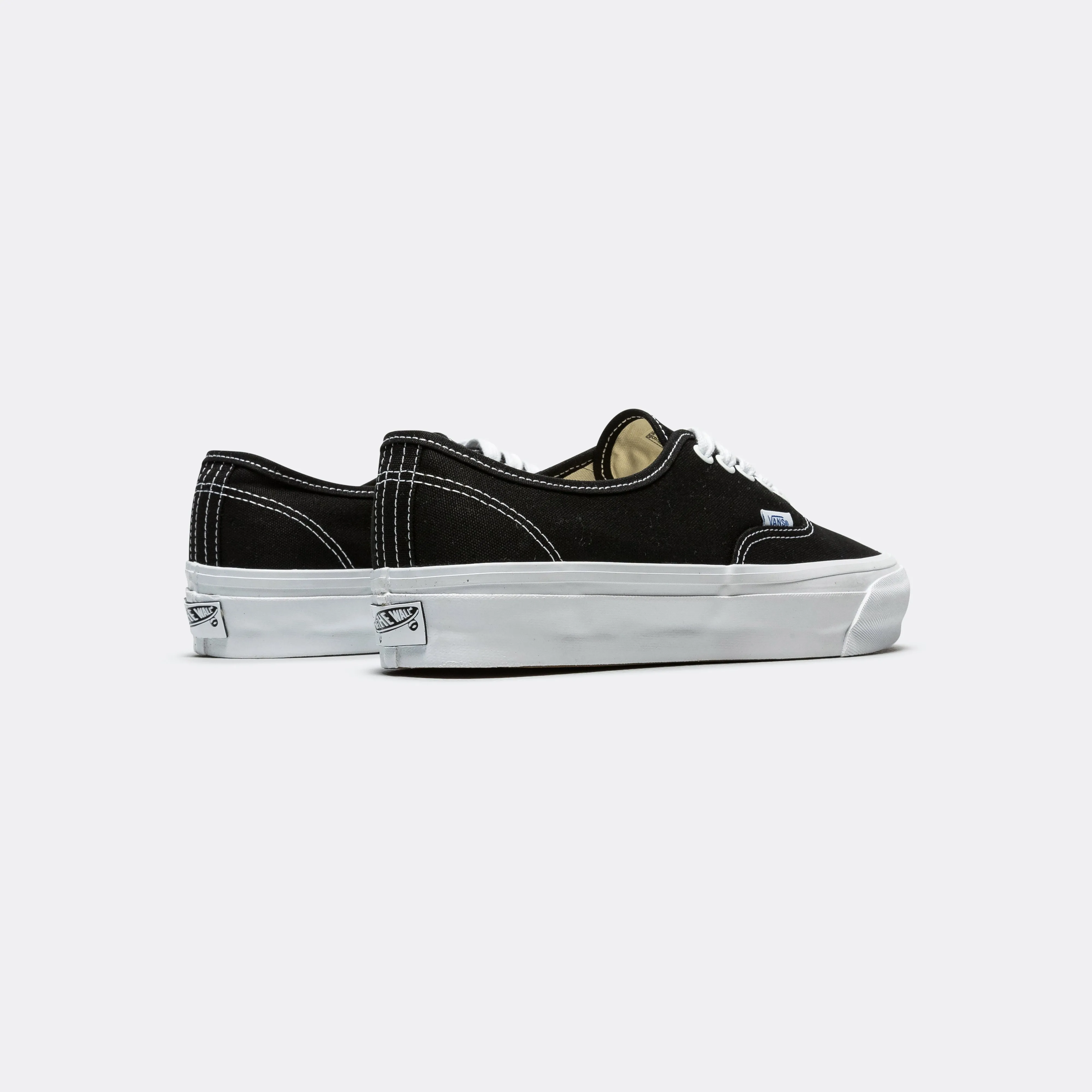 Vans Shoes Authentic Reissue 44 LX - Schwarz/Weiß