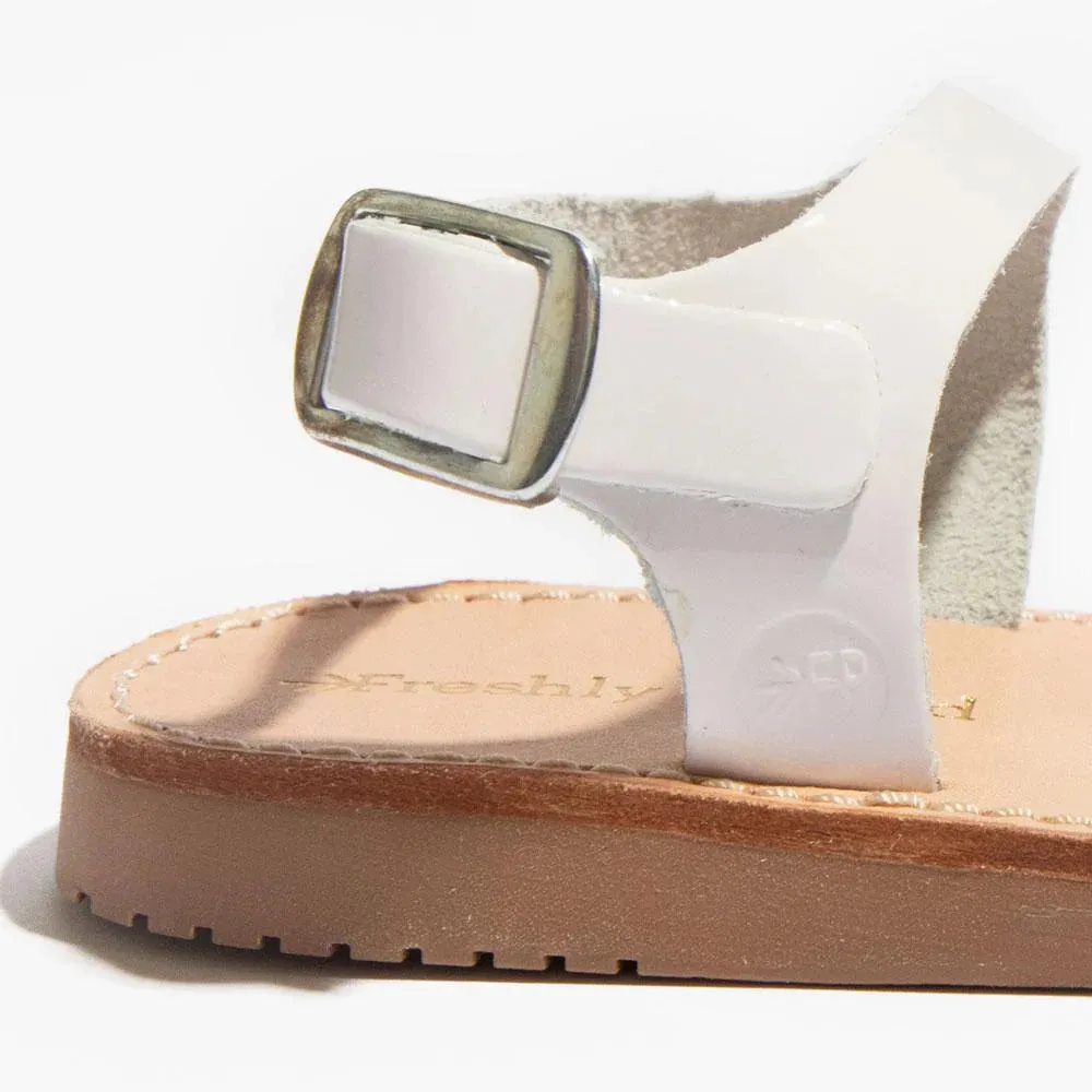 Weißer Patent-Laguna II-Sandal