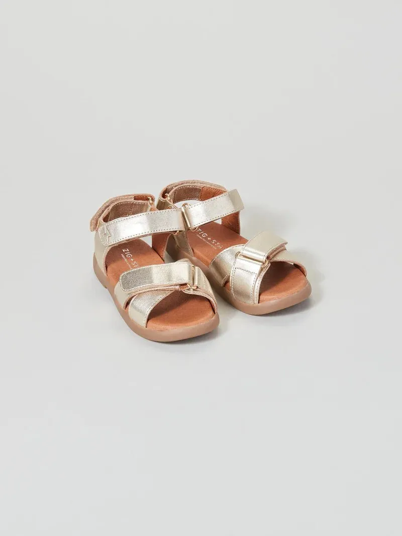 Zig   Star: Rae Kreuzriemen-Mädchensandalen - Goldstaub